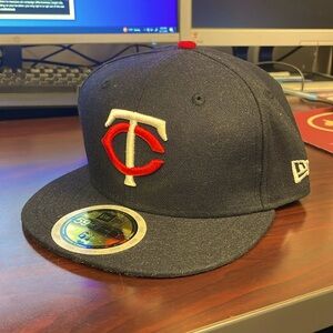 New Era Minnesota Twins Youth 59Fifty On-Field Hat